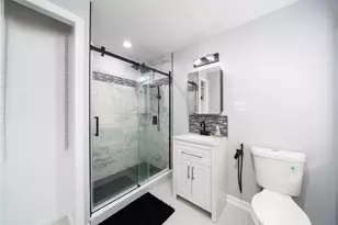 9009 Durham Ave, North Bergen, NJ 07047 - Photo 7