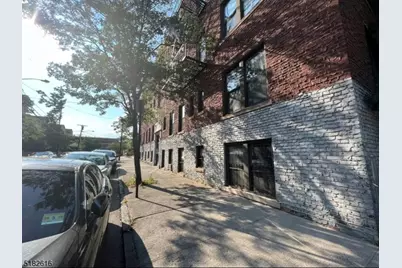 1 Noll Pl #1, Newark, NJ 07106 - Photo 9