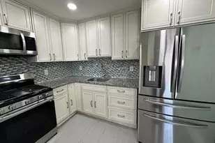 374 Cator Ave, Jersey City, NJ 07305 - Photo 1