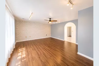97 Oak St #No. 2, Bayonne, NJ 07002 - Photo 3