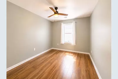 97 Oak St #No. 2, Bayonne, NJ 07002 - Photo 11