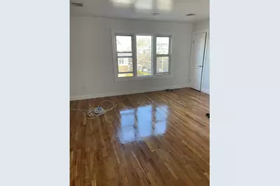 696 A Avenue E #2, Bayonne, NJ 07002 - Photo 9