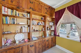 601 80th St, North Bergen, NJ 07047 - Photo 9