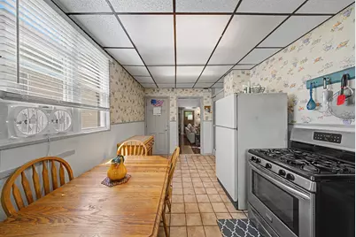 288 Maple St, Secaucus, NJ 07094 - Photo 11
