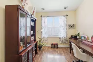 22 Barrister Ct, Clifton, NJ 07013 - Photo 13