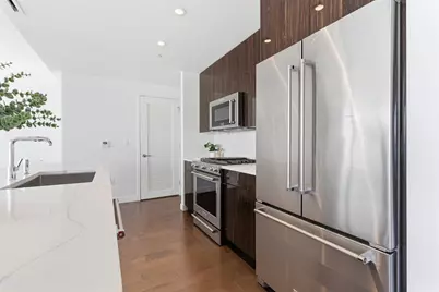 800 Avenue At Port Imperial #1010, Weehawken, NJ 07086 - Photo 17