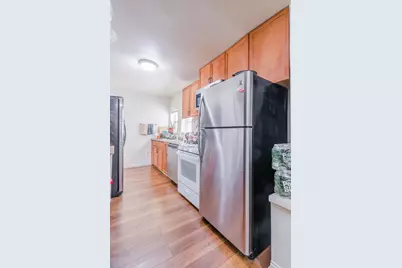 77 Wallis Ave, Jersey City, NJ 07306 - Photo 11