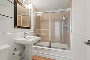 9060 Palisade Ave, North Bergen, NJ 07047 - Photo 15