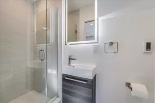 47 Graham St, Jersey City, NJ 07307 - Photo 25