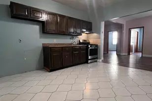 407 Kennedy Blvd, Bayonne, NJ 07002 - Photo 1