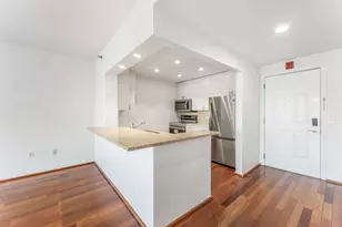 2305 City Pl, Edgewater, NJ 07020 - Photo 3