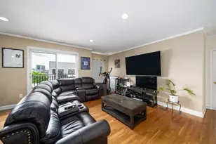 621 Monroe St, Hoboken, NJ 07030 - Photo 1