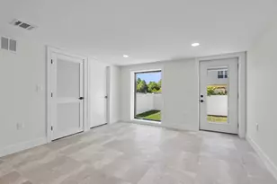 99 Van Horne St, Jersey City, NJ 07304 - Photo 37