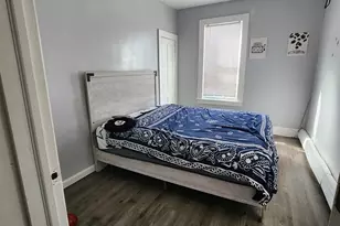 35 Orient Ave, Jersey City, NJ 07305 - Photo 15