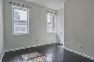 60 Webster Ave, Jersey City, NJ 07307 - Photo 9