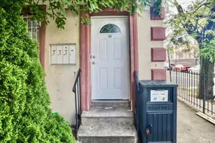 60 Webster Ave, Jersey City, NJ 07307 - Photo 17