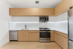 649 38th St, Union City, NJ 07087 - Photo 9