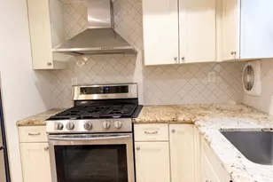 67 St Pauls Ave, Jersey City, NJ 07307 - Photo 5