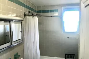 16 Beacon Ave, Jersey City, NJ 07307 - Photo 5