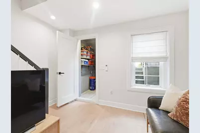 327.5 7th St, Jersey City, NJ 07302 - Photo 27