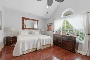 95 Osprey Ct, Secaucus, NJ 07094 - Photo 13