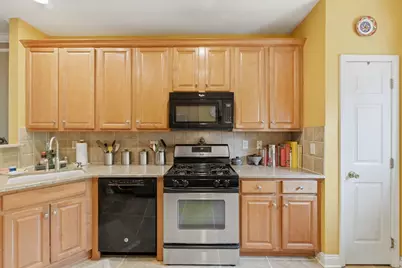 95 Osprey Ct, Secaucus, NJ 07094 - Photo 5