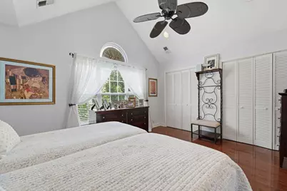 95 Osprey Ct, Secaucus, NJ 07094 - Photo 15