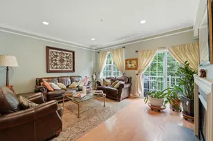 95 Osprey Ct, Secaucus, NJ 07094 - Photo 3