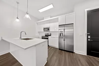 121 34th St #518, Union City, NJ 07087 - Photo 3