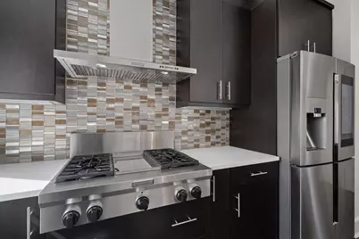 250 Henley Pl #210, Weehawken, NJ 07086 - Photo 15