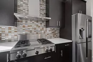 250 Henley Pl, Weehawken, NJ 07086 - Photo 15