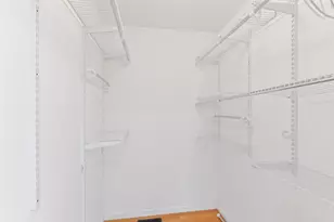 260 Custer Ave, Jersey City, NJ 07305 - Photo 11