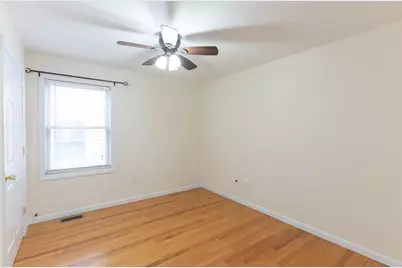 260 Custer Ave #2, Jersey City, NJ 07305 - Photo 9