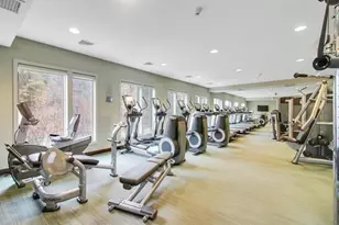 31 Cambridge Wy, Weehawken, NJ 07086 - Photo 21