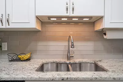 360 1st St #3, Hoboken, NJ 07030 - Photo 9