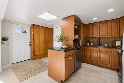 69 Columbia Ave, Jersey City, NJ 07306 - Photo 5