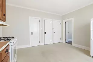 73 Newman Ave, Bayonne, NJ 07002 - Photo 7