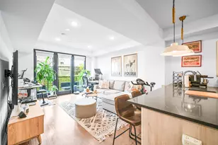 386 5th St, Jersey City, NJ 07302 - Photo 1
