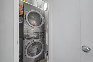 1015 Harmon Cove Tower, Secaucus, NJ 07094 - Photo 3