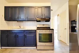 34 Newman Ave, Bayonne, NJ 07002 - Photo 9