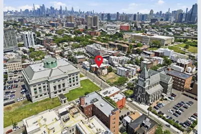 282 Baldwin Ave, Jersey City, NJ 07306 - Photo 25