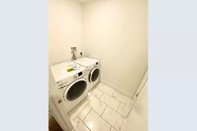 268 Griffith St #2, Jersey City, NJ 07307 - Photo 17