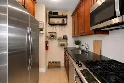 500 Central Ave #314, Union City, NJ 07087 - Photo 7