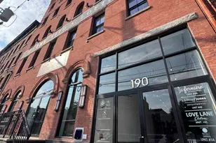 190 Christopher Columbus Dr, Jersey City, NJ 07302 - Photo 1