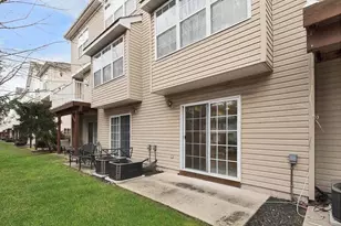 187 Blue Heron Dr, Secaucus, NJ 07094 - Photo 13