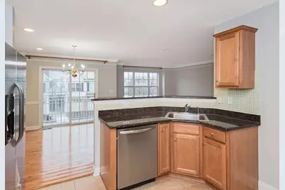 187 Blue Heron Dr, Secaucus, NJ 07094 - Photo 5