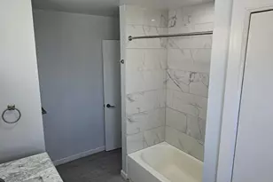 22 Kennedy Ct, Lyndhurst Township, NJ 07071 - Photo 13