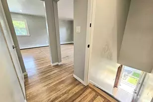22 Kennedy Ct, Lyndhurst Township, NJ 07071 - Photo 13