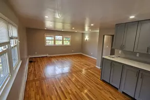 22 Kennedy Ct, Lyndhurst Township, NJ 07071 - Photo 9