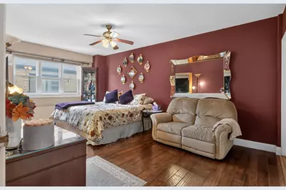 795 Avenue C #202, Bayonne, NJ 07002 - Photo 11